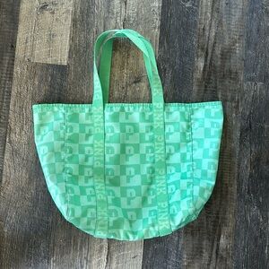 Victoria’s Secret PINK Green Cucumber carryall tote